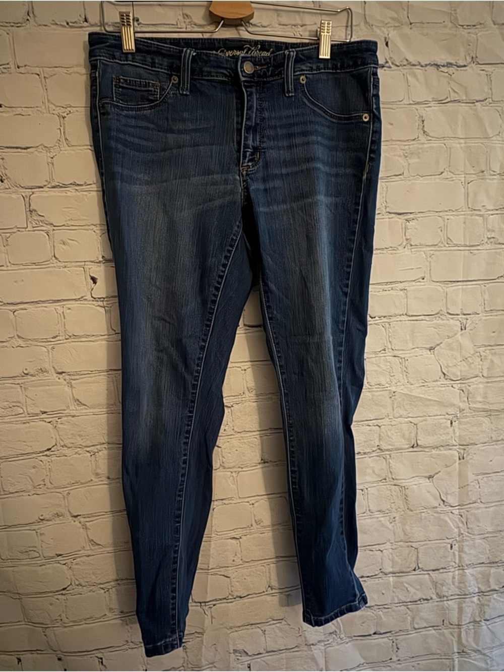 Universal thread mid rise begging size 10